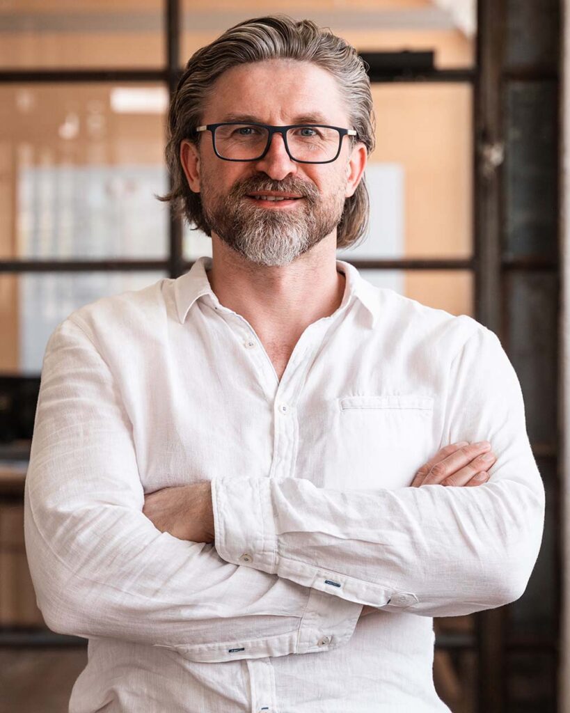senior entrepreneur portrait YVAM54H